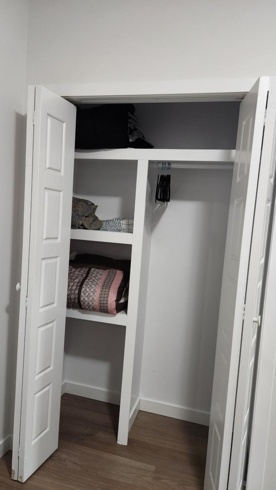 Modern 2 Bedroom Basement Suite At West Edmonton Extérieur photo